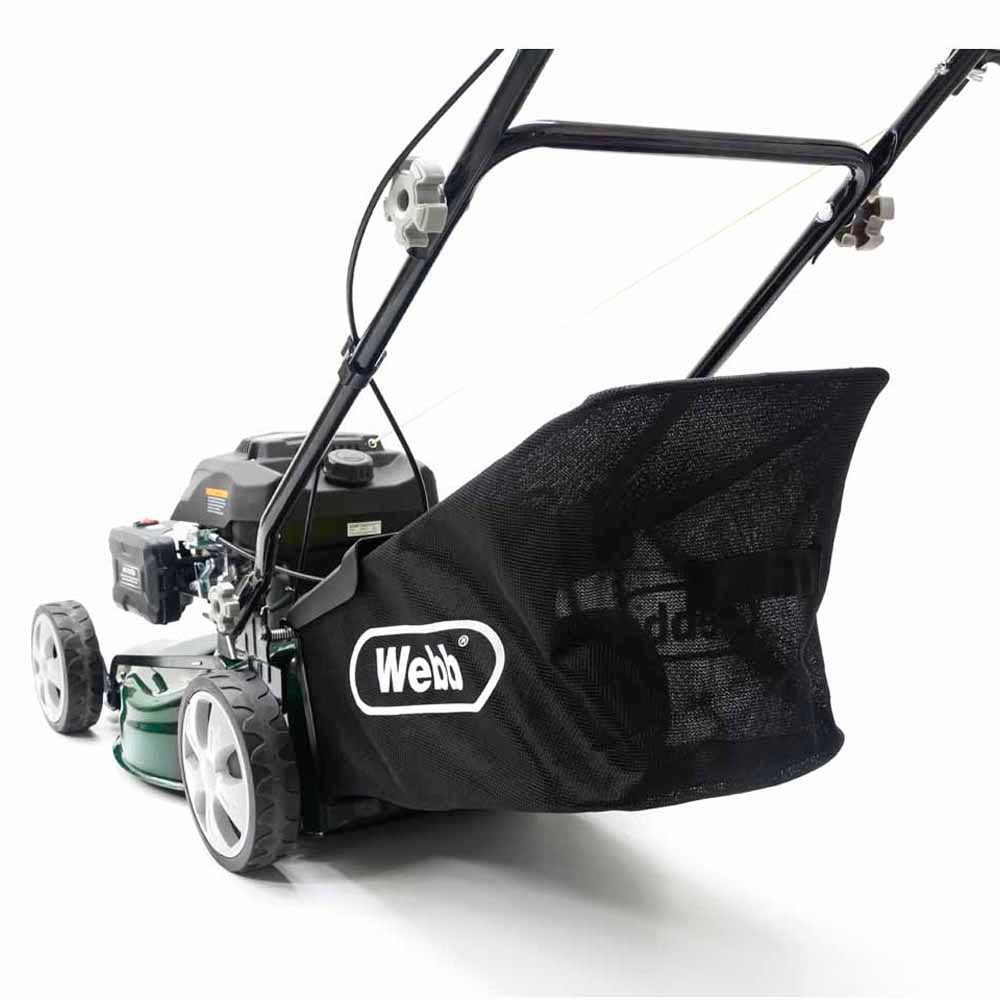 Webb WER460SP 141cc Classic Self Propelled 46cm Petrol Rotary Lawnmower Image 10