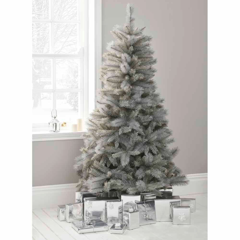 Wilko 6ft Twilight Spruce Artificial Christmas Tree Image 6