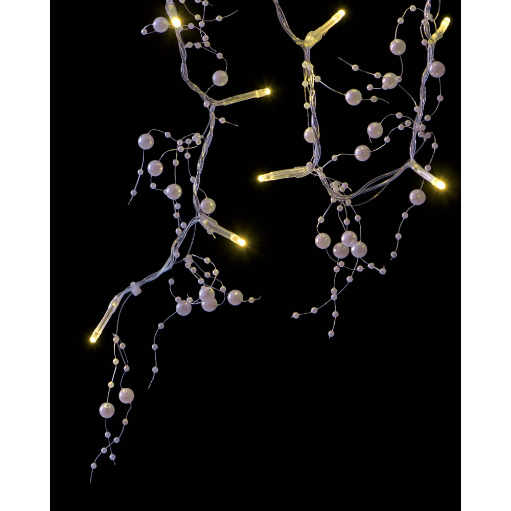 Wilko 20 Warm White Battery-Operated Pearl Christmas Lights in 2.2m Garland Image