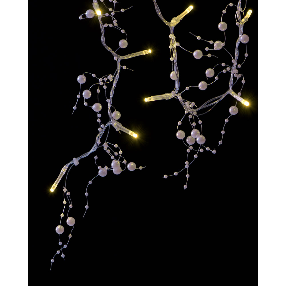 Wilko 20 Warm White BatteryOperated Pearl Christmas Lights in 2.2m