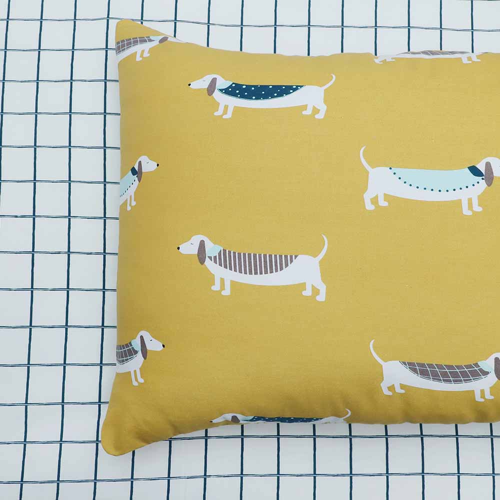 Wilko Check Sausage Dog Duvet King Size Wilko
