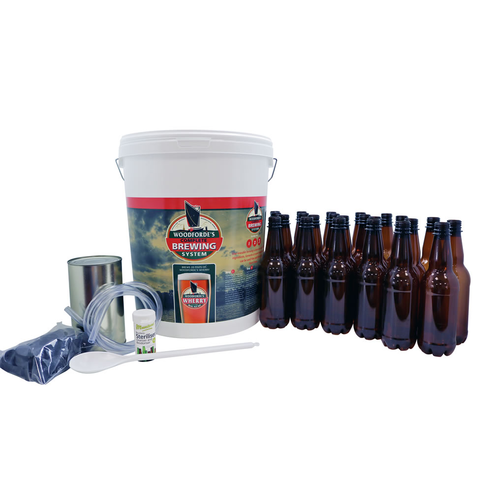 Woodfordes Starter Kit Real Ale Makes 20 Pints Wilko