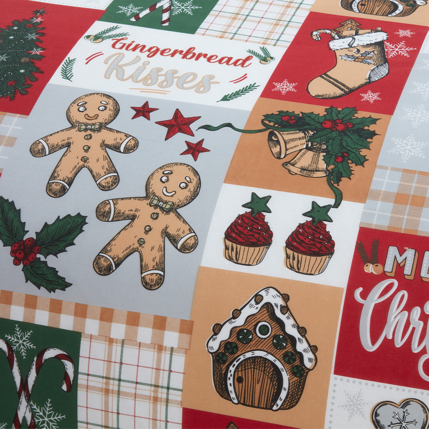 Gingerbread House Duvet Set - Red / King Image 3