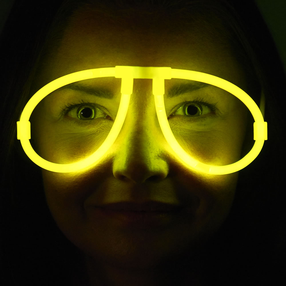 Wilko Party Glow Glasses Image 2
