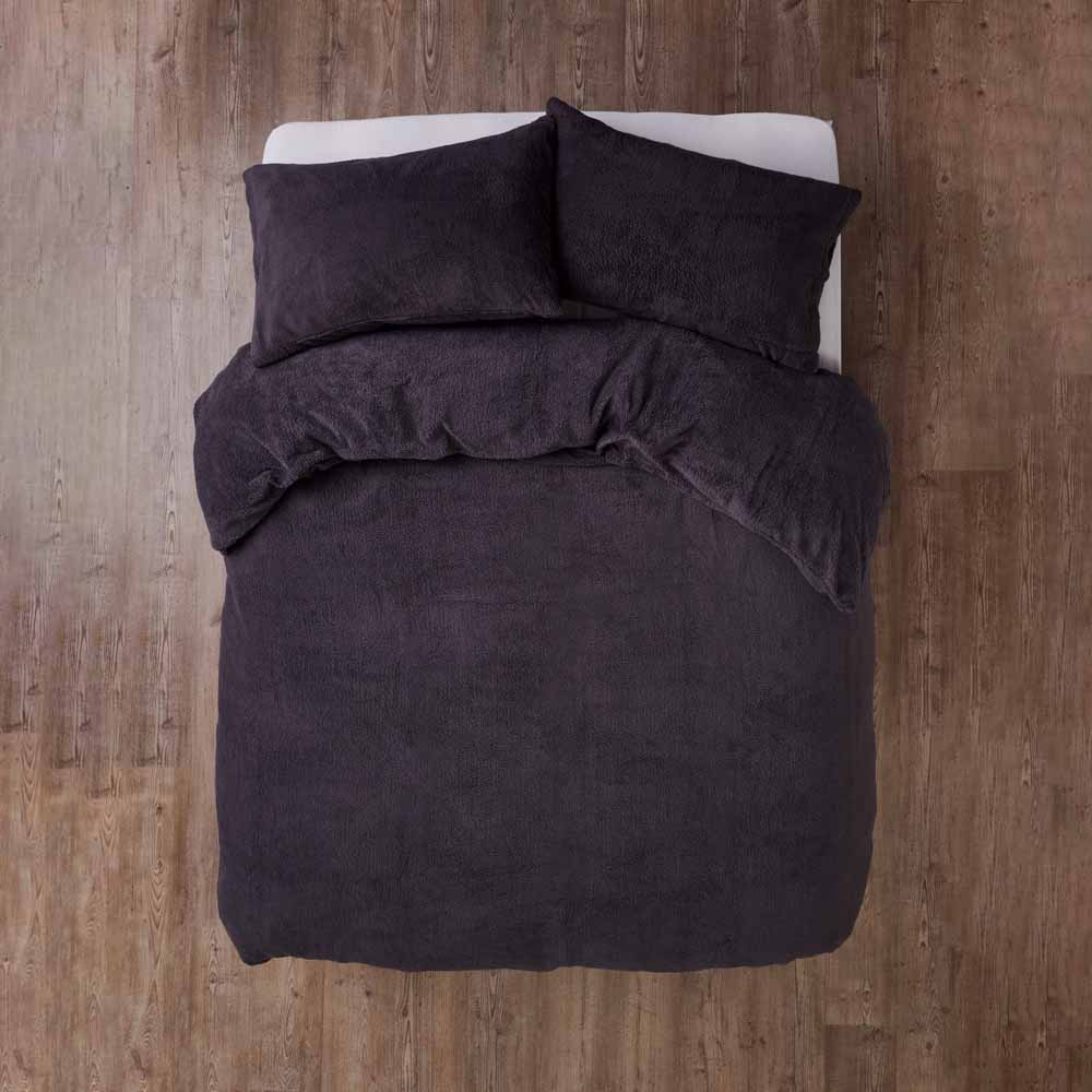 Sleepdown King Size Charcoal Soft Teddy Fleece Duvet Set Image 1