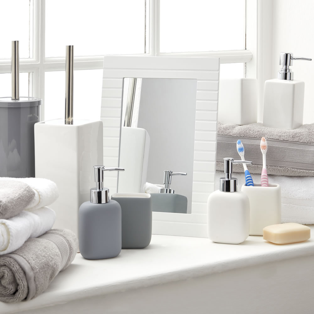 Wilko Soft Touch Grey Toothbrush Holder Wilko