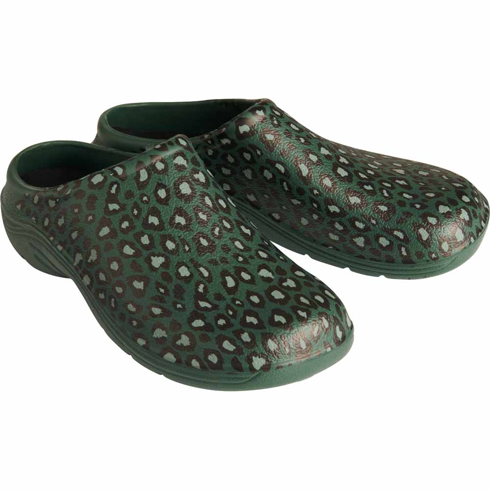 Wilko Size 5 Green Leopard Print Garden Clogs Image 2