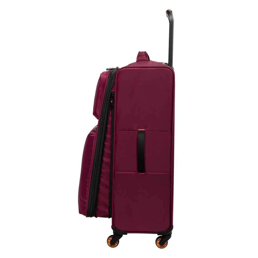 it luggage Lykke Red 4 Wheel 82cm Soft Case Image 3