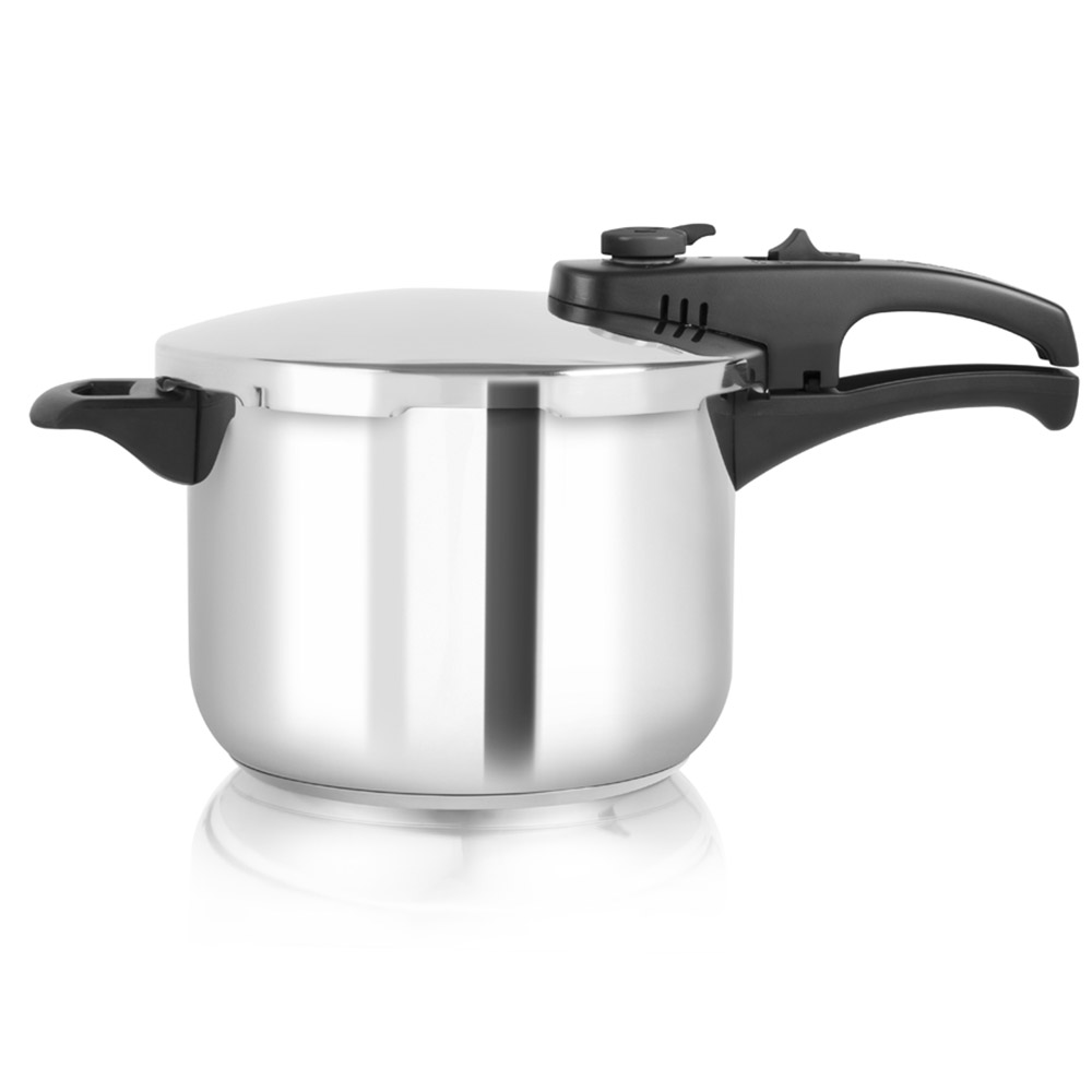 Tower Stainless Steel Pressure Cooker 22cm 6L Image 4