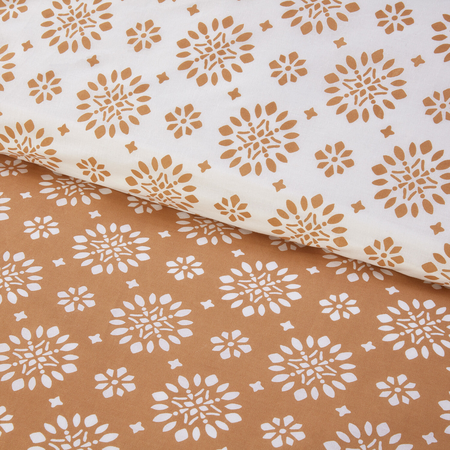 Sierra Geo Duvet Set Ochre Double Image 4