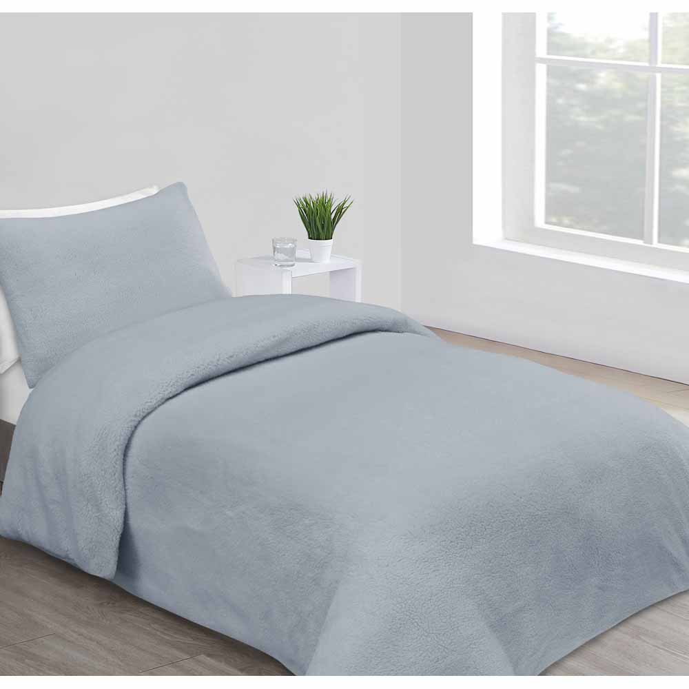 Wilko Single Grey Soft Teddy Duvet Set Image 1