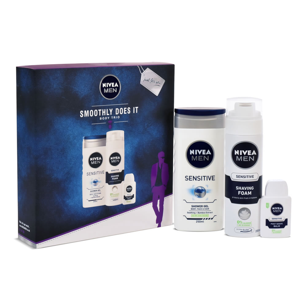 Nivea Men Smoothly Does It Gift Pack Image 1