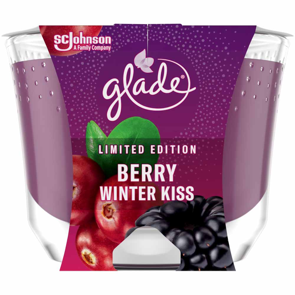 Glade Large Candle Berry Winter Kiss Air Freshener Image 2