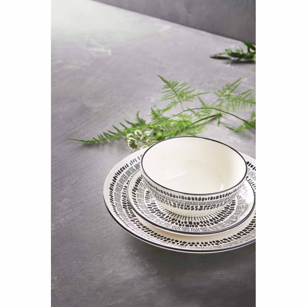 Wilko Fusion Pad Print Dinner Set 12 Piece Wilko