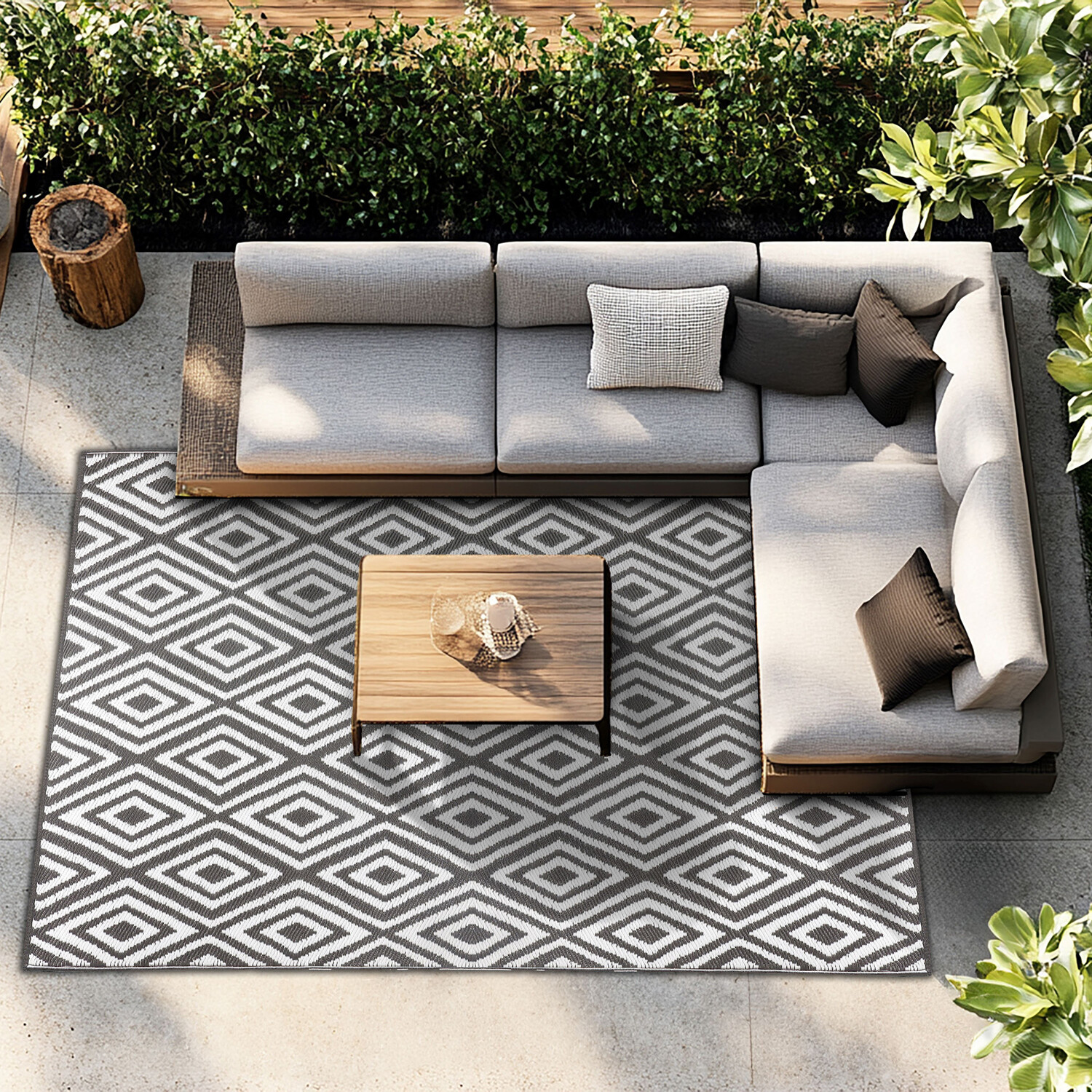Hamilton Geo Reversible Outdoor Rug - Charcoal Grey Image 2