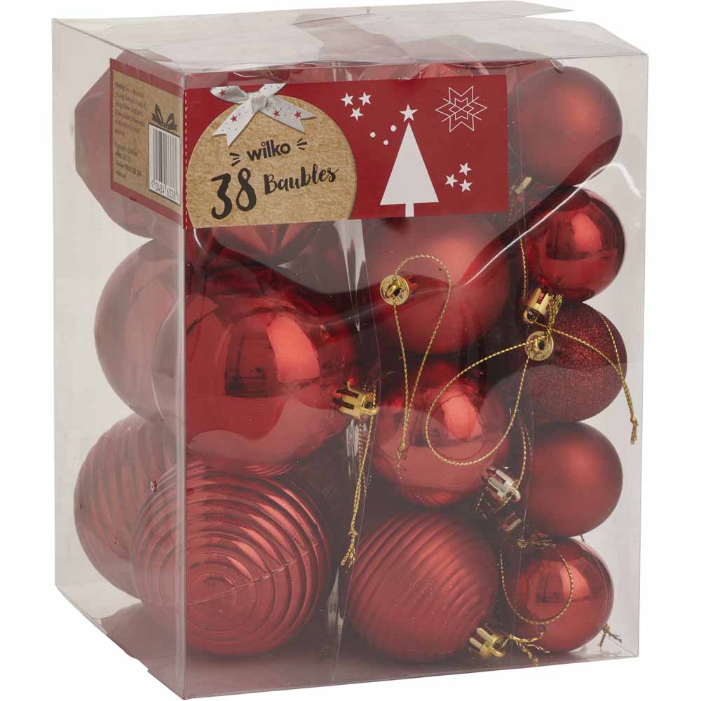 Wilko Traditional Assorted Red Large Christmas Baubles 38 Pack Image 1
