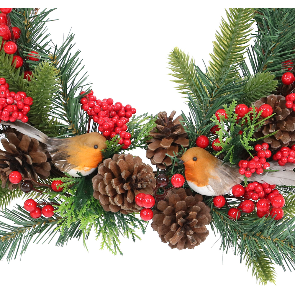 Robin Twig Wreath Image 4