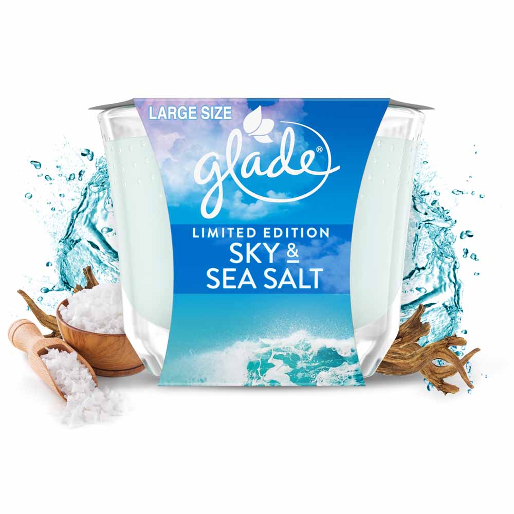 Glade Large Candle Sky and Sea Salt Air Freshener 224g  - wilko