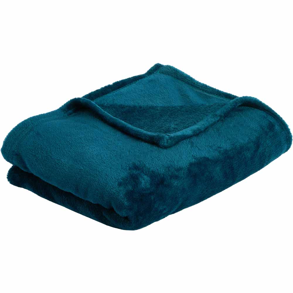 Wilko Waffle Throw Taupe Brown Ultra Soft Cosy Warm Fleece 220 X 240 cm Large 