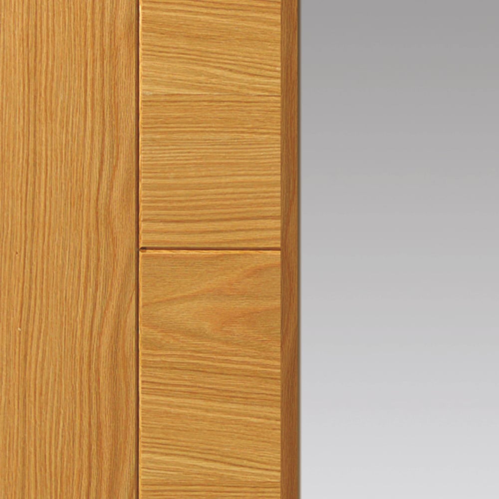 JB Kind Emral Oak Veneered Glazed FD30 Internal Door 1981 x 686mm Image 3