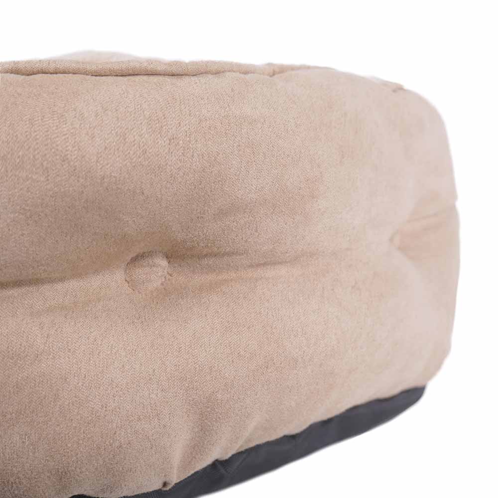 Single Rosewood Medium Plush Pet Bed in Assorted styles Image 9