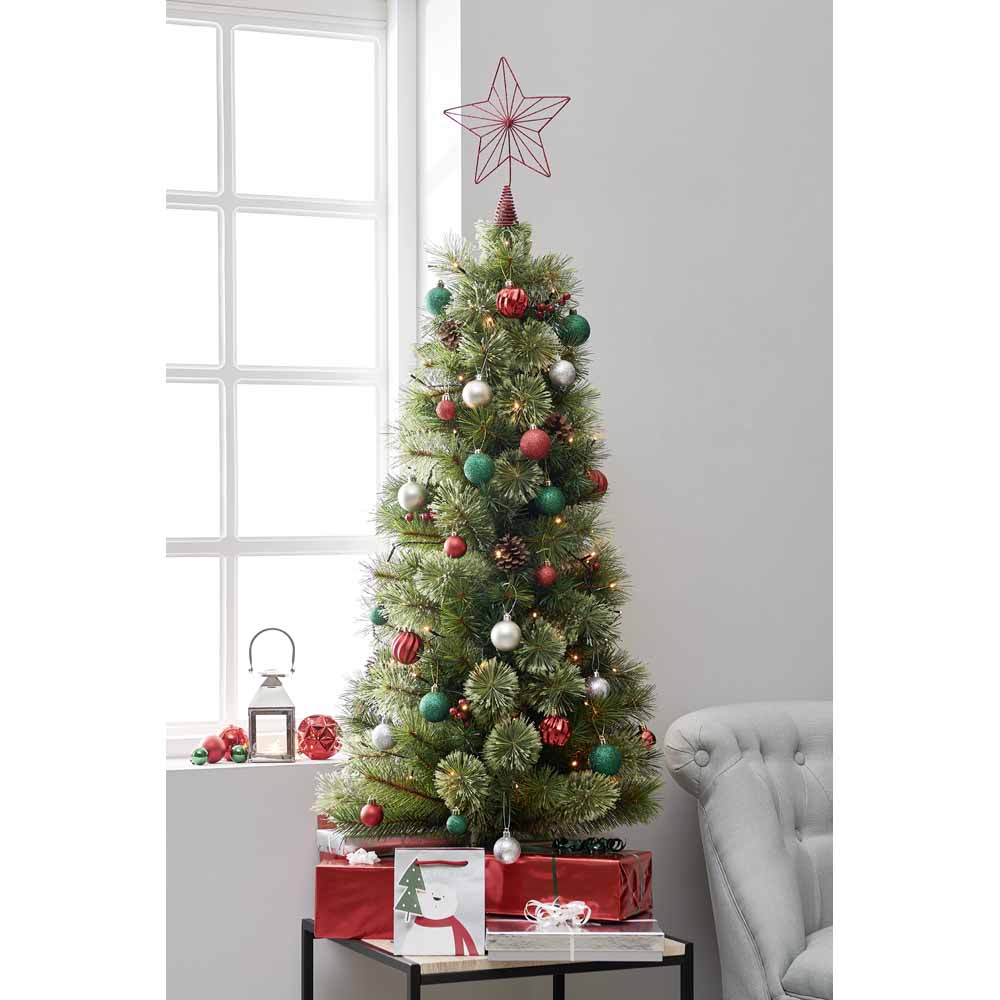 Wilko 4ft Mixed Berries and Cones Christmas Tree Image 4