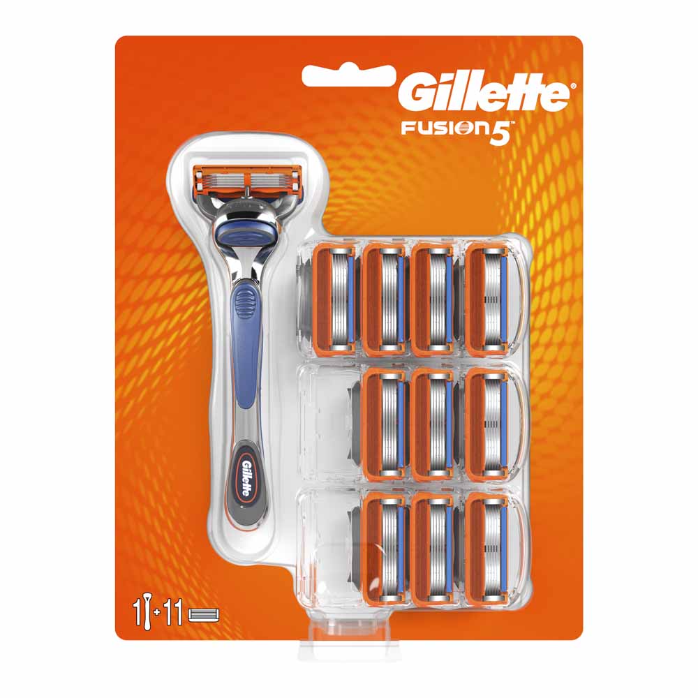 Gillette Fusion 5 Men's Razor and Blades Image 2