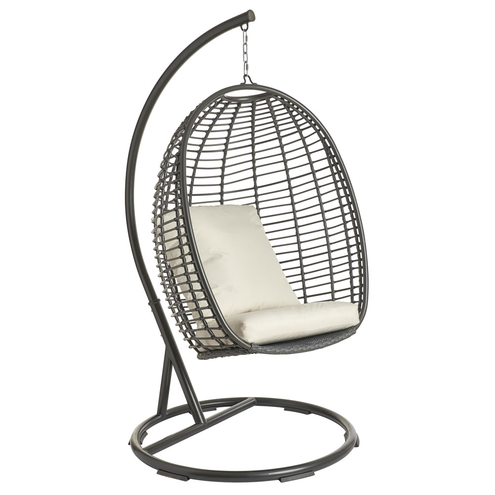 Wilko Garden Hanging Egg Chair Image 1
