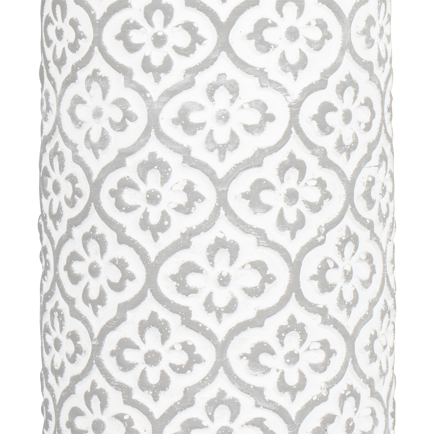Quatrefoil Cylinder Table Lamp Image 2