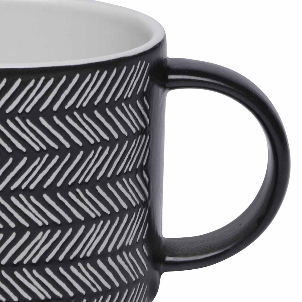 Wilko Black and White Fusion Stacking Mugs Image 3