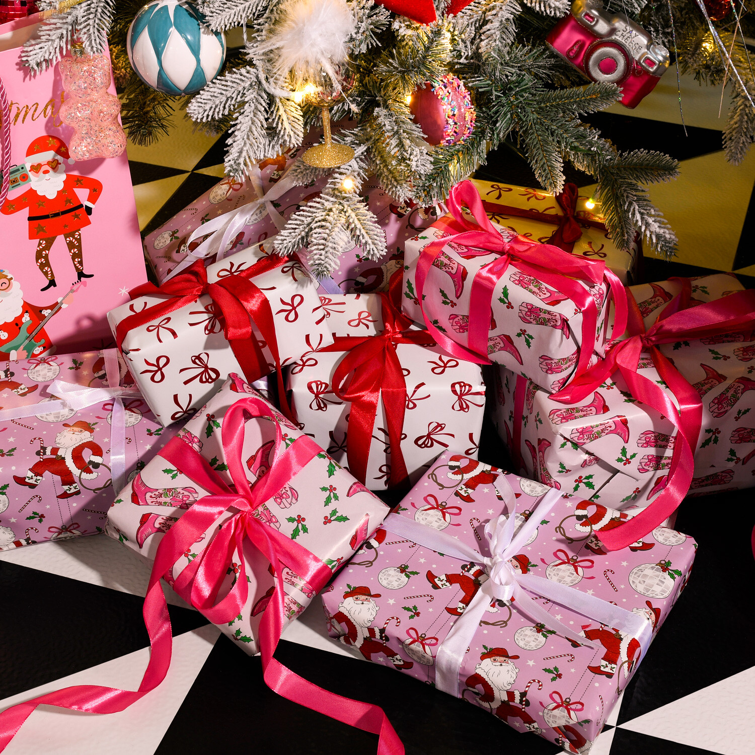 Christmas Western Gift Wrap Image 8