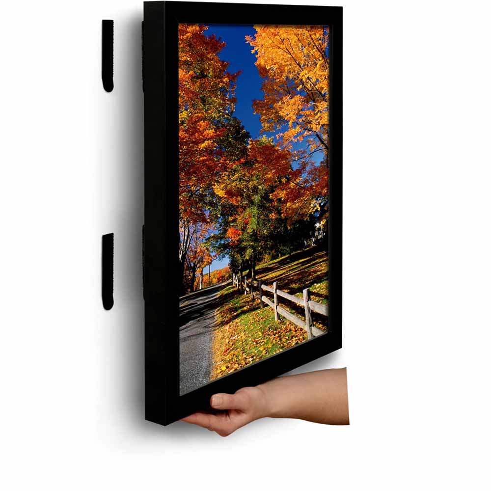 Command Damage Free Large Picture Hanging Strips 4  pack Image 3