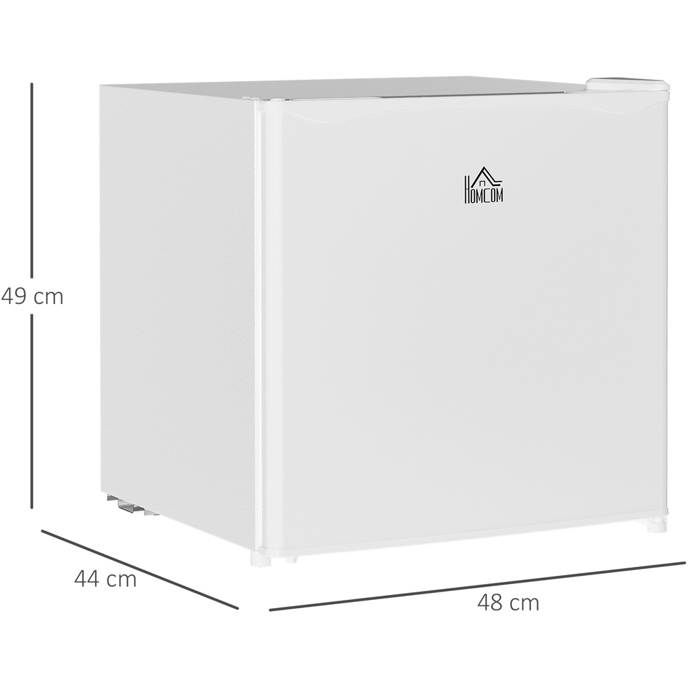 Portland 800-155V70CW White 46L Table Top Fridge Image 7