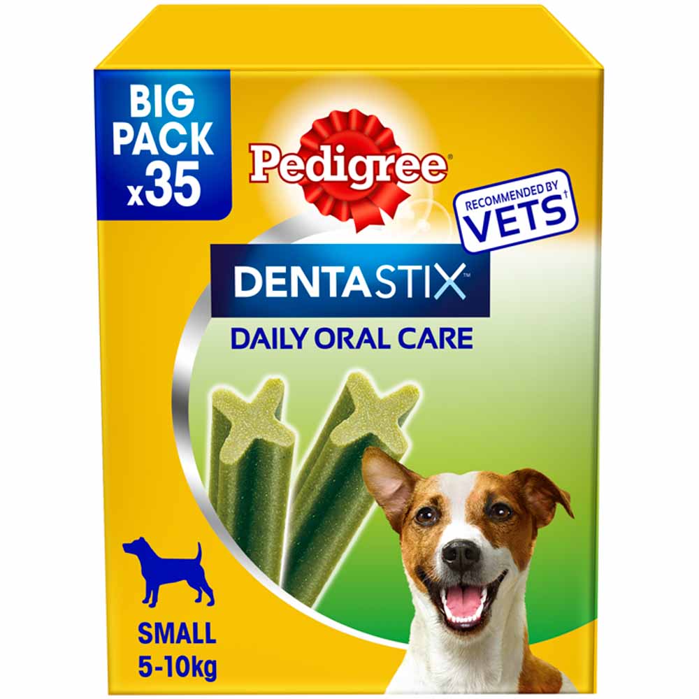 Pedigree 35 Pack Dentastix Fresh Adult Small Dog Treats 550g Image 1