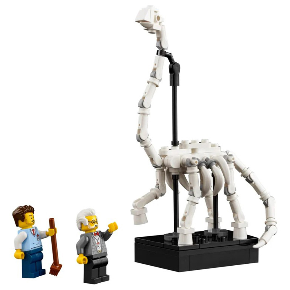 LEGO Icons 10326 Natural History Museum Building Kit Image 3