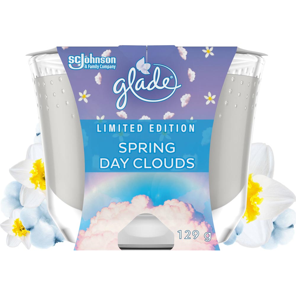 Glade Spring Day Clouds Scented Large Candle 224g Image 2
