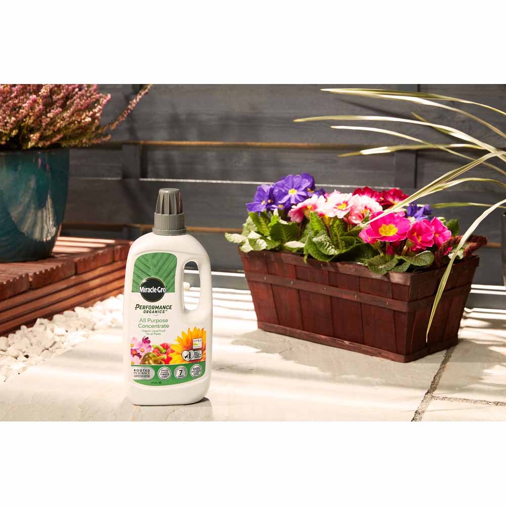 Miracle-Gro Performance Organic All Purpose Plant 1L Image 3