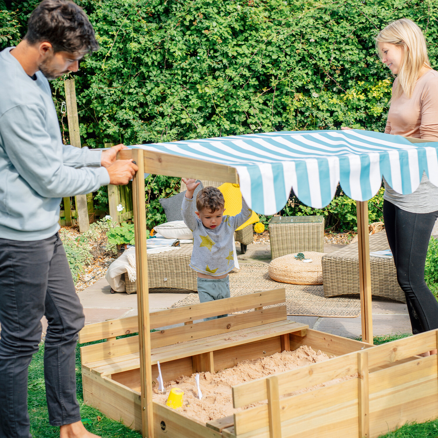 Wooden Sandpit with Canopy - Natural Image 5