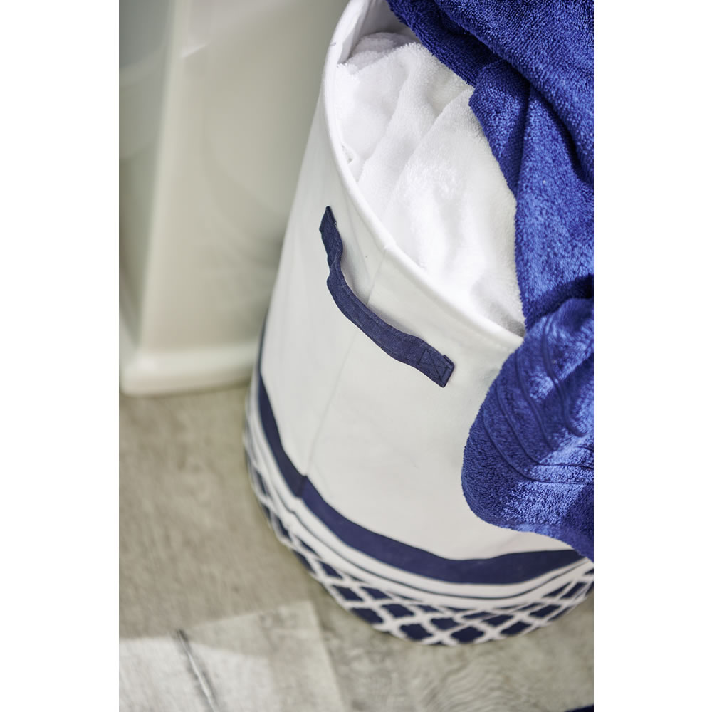 Wilko Fusion Blue and White Laundry Bag Image 4