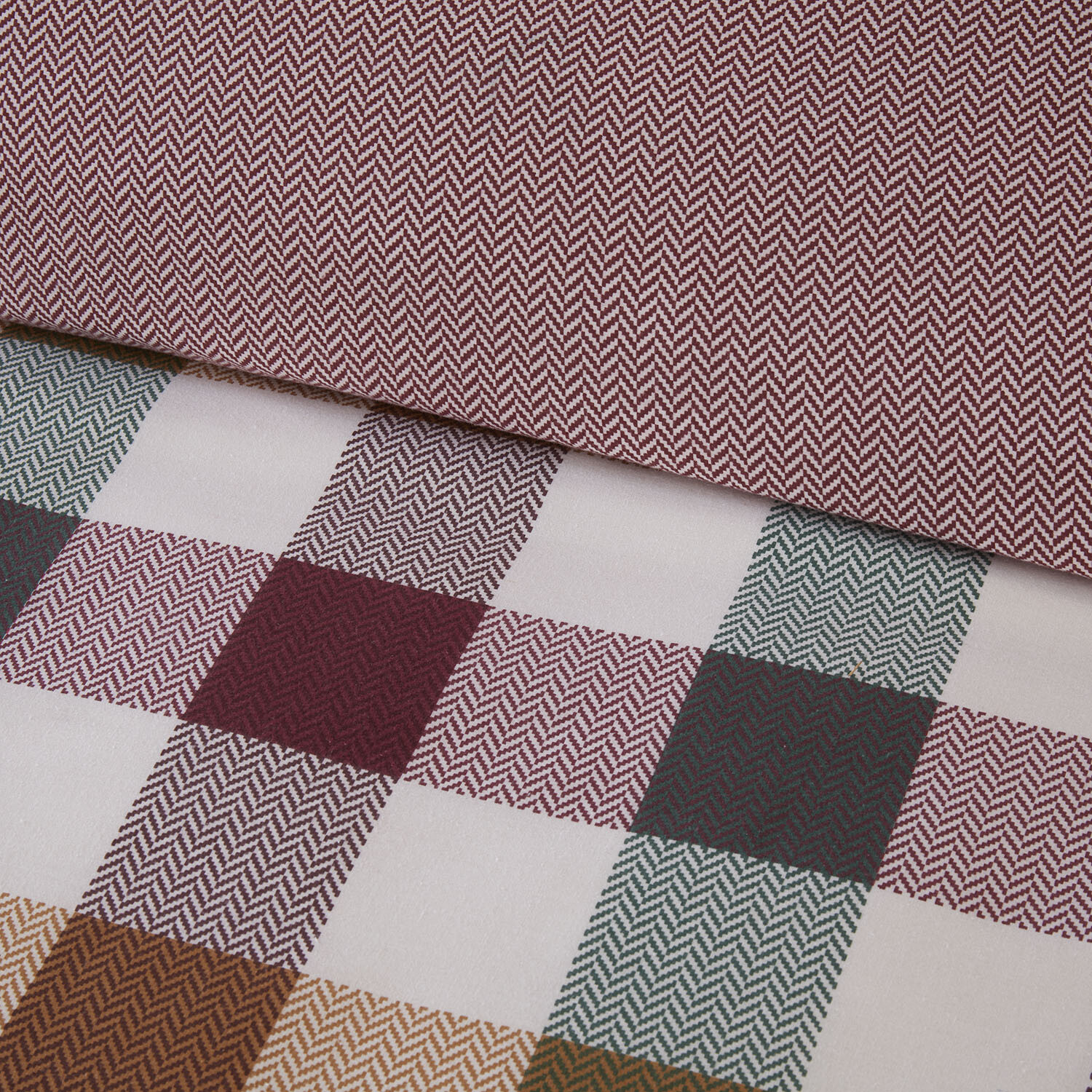 Skye Check Duvet Set - Burgundy / Single Image 4
