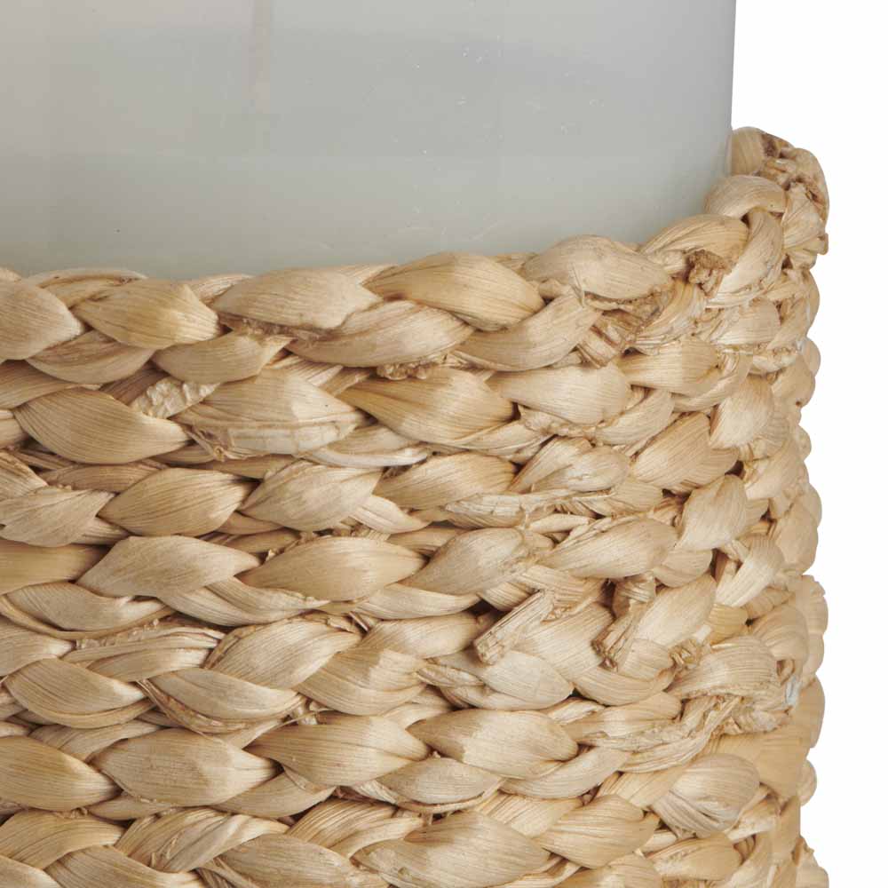Wilko Natural Woven Basket 1 Wick Candle Image 3
