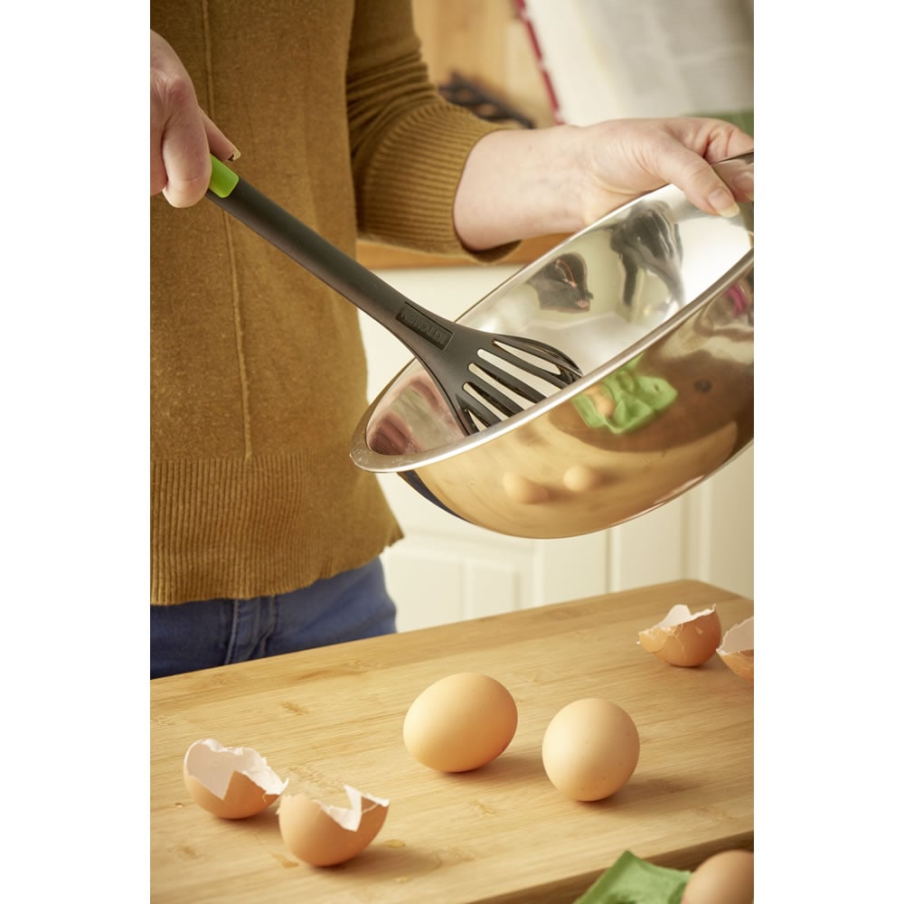 Wilko 2 in 1 Tongs and Whisk Wilko