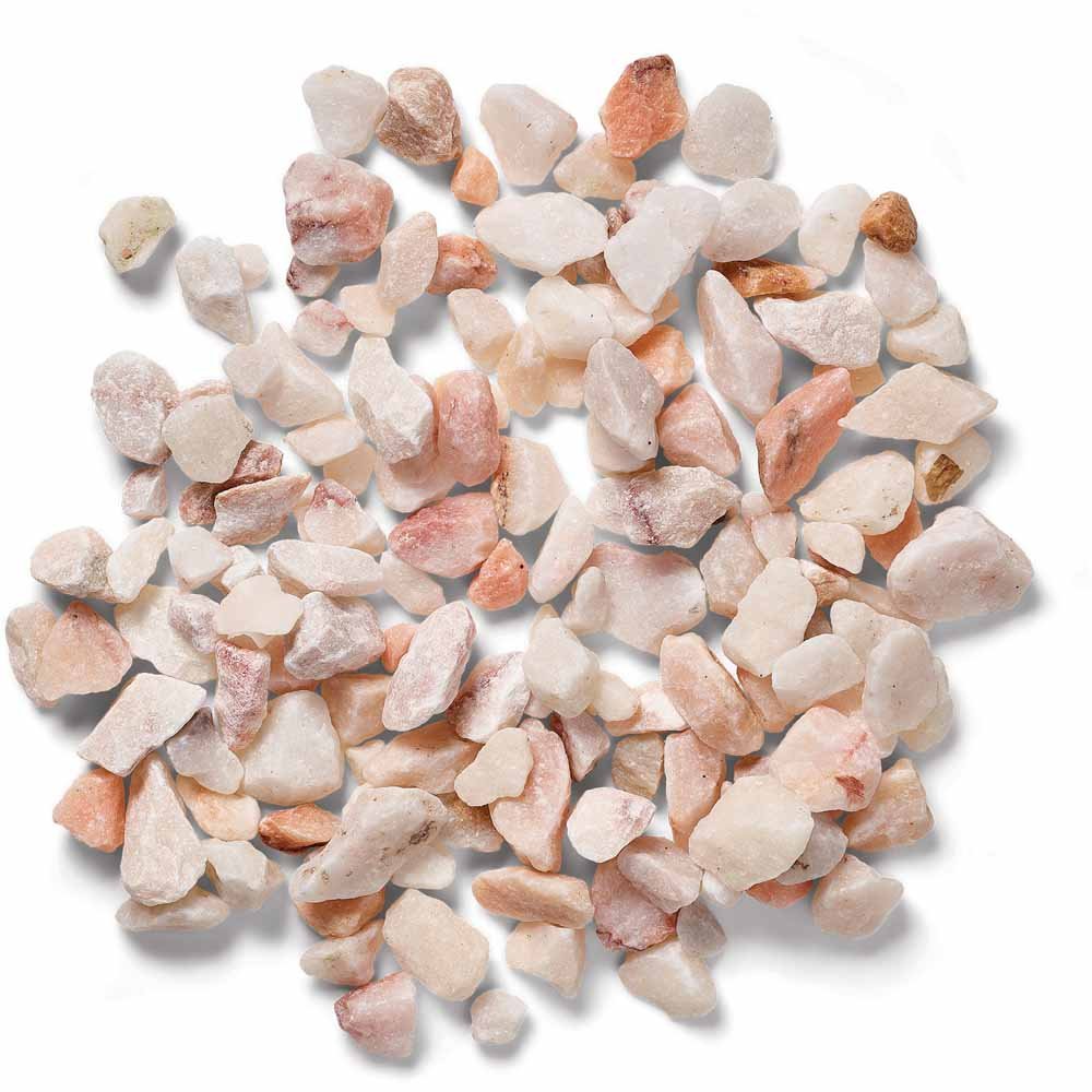 Kelkay Blush Stone Decorative Chippings Bulk Bag 750kg Wilko