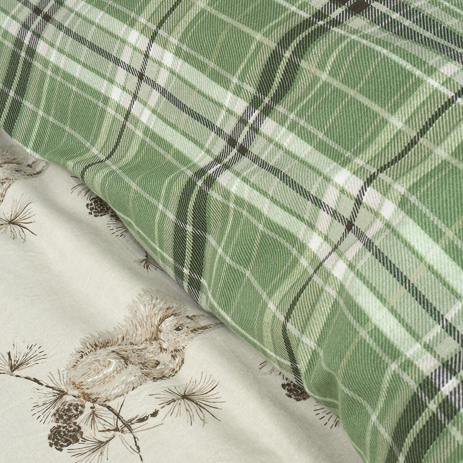 Divante Newbridge Forest Duvet Cover and Pillowcase Set - Green / King Image 4