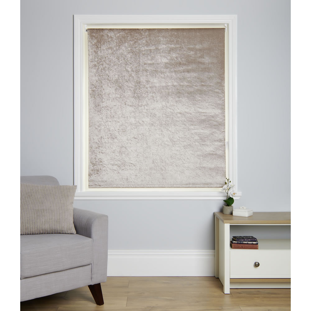 Wilko Blackout Blind Velvet Gold 60 x 160cm | Wilko