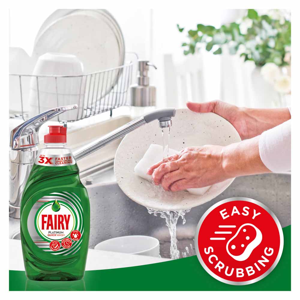 Fairy Platinum Original Washing Up Liquid 900ml Image 2