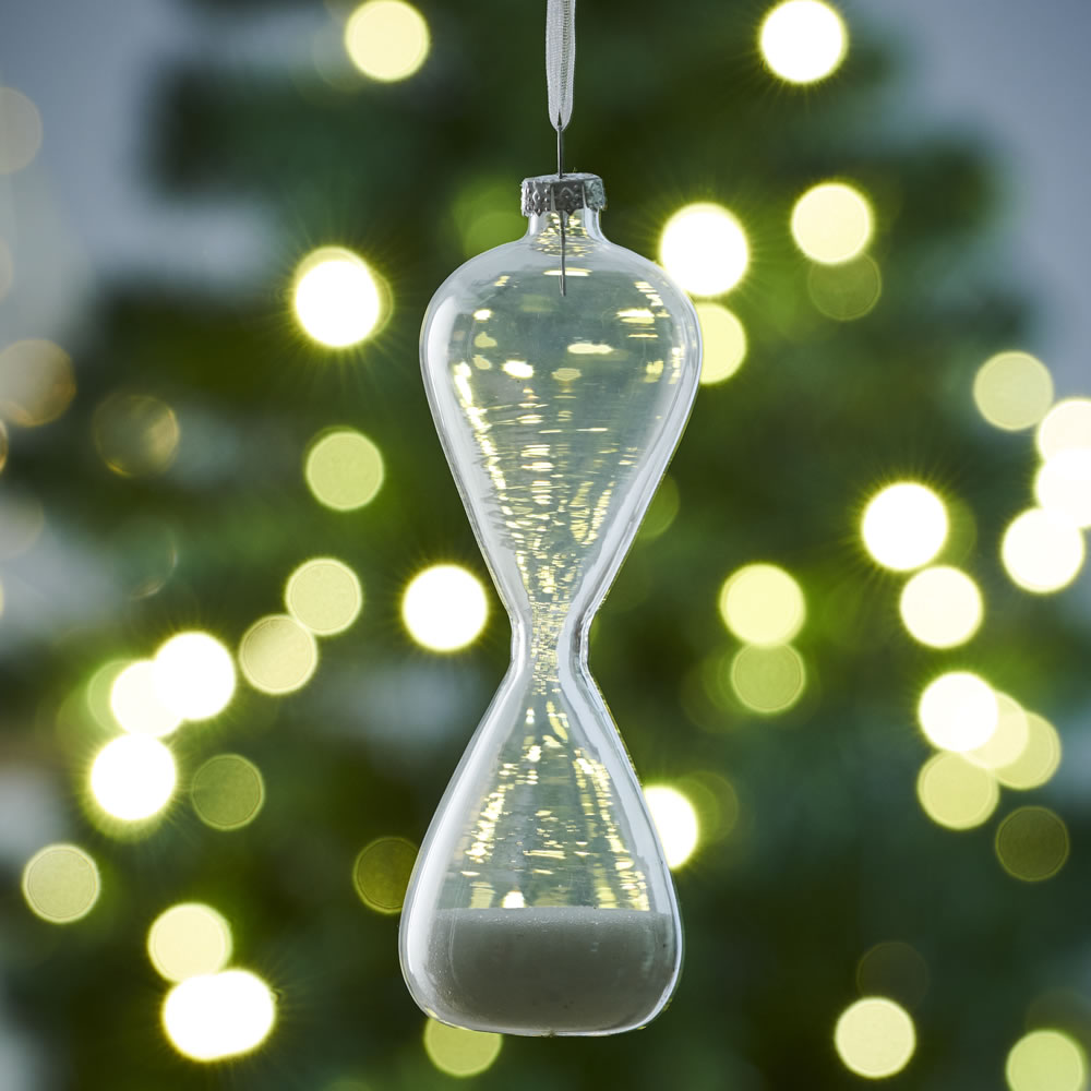 Wilko Winter Wonder Hourglass Christmas Tree Decoration Image 2