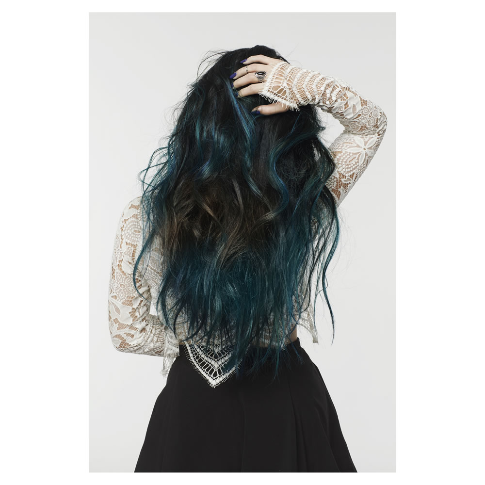 L'Oréal Paris Colorista Spray Turquoise Hair 100ml Image 3