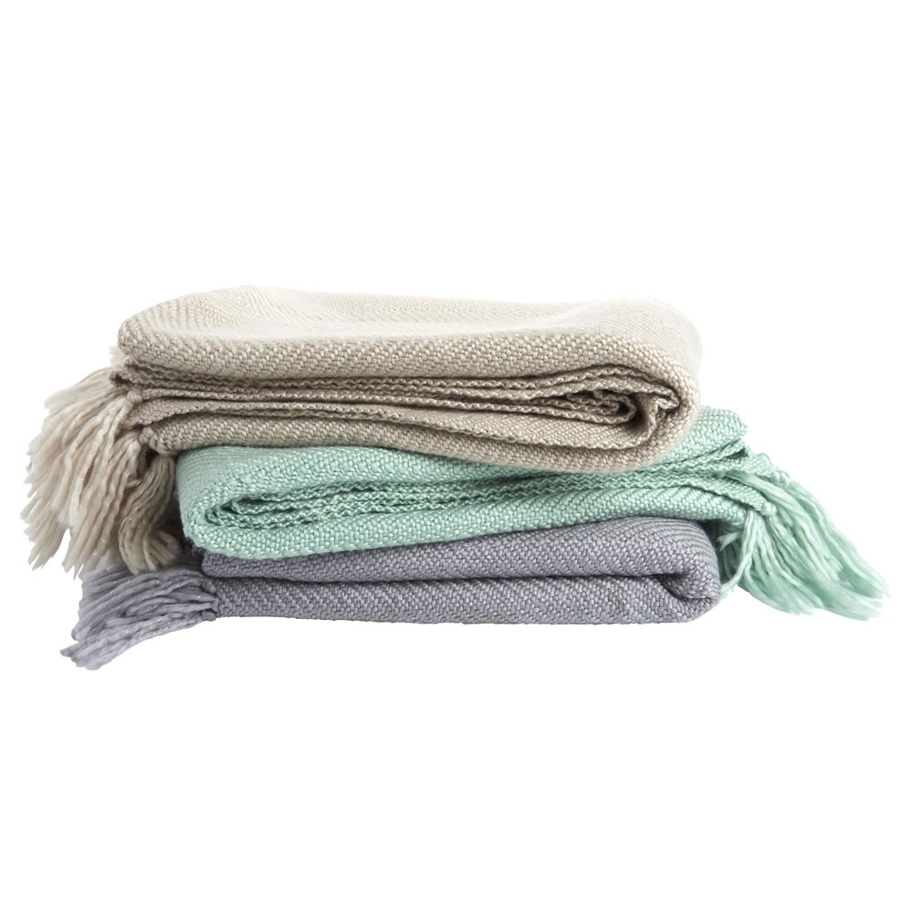 Wilko Grey Shimmer Knit Throw 150 x 180cm Wilko