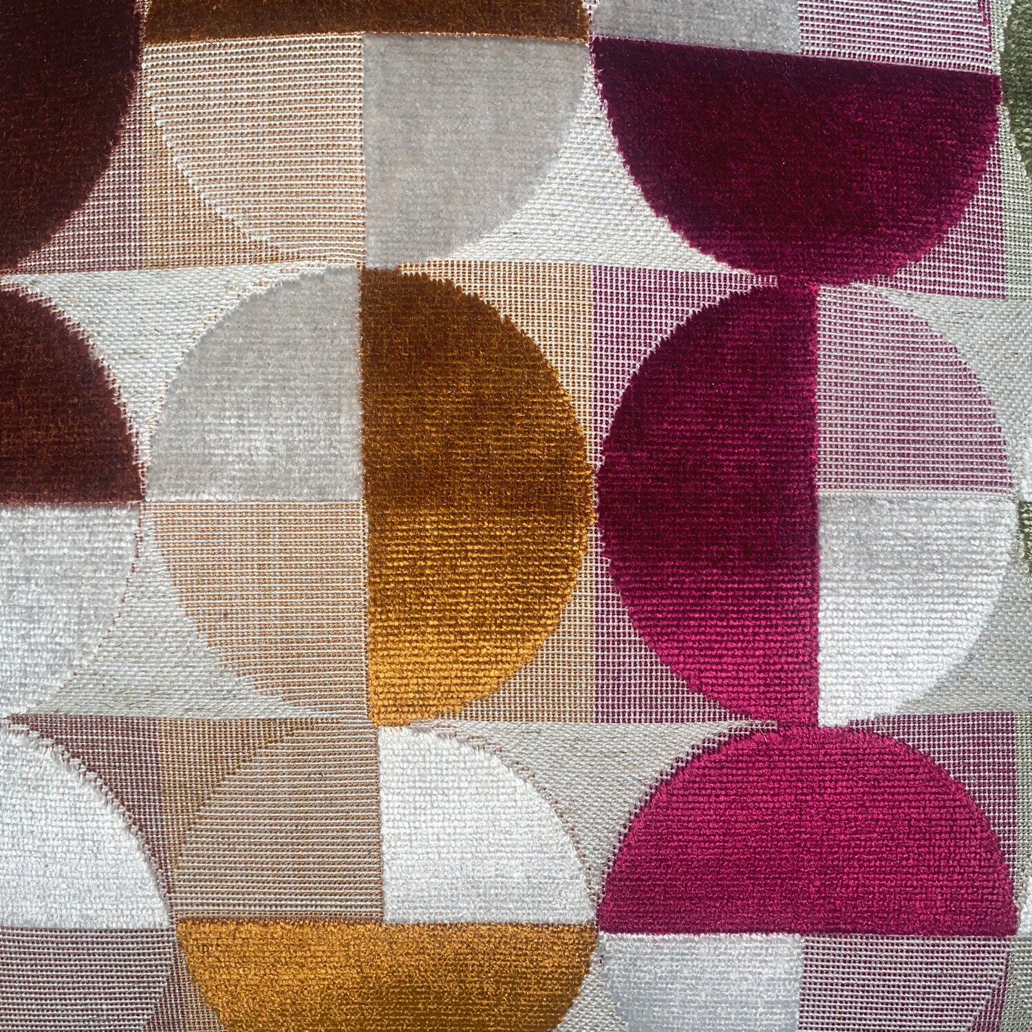 Divante Chester Cushion Image 3